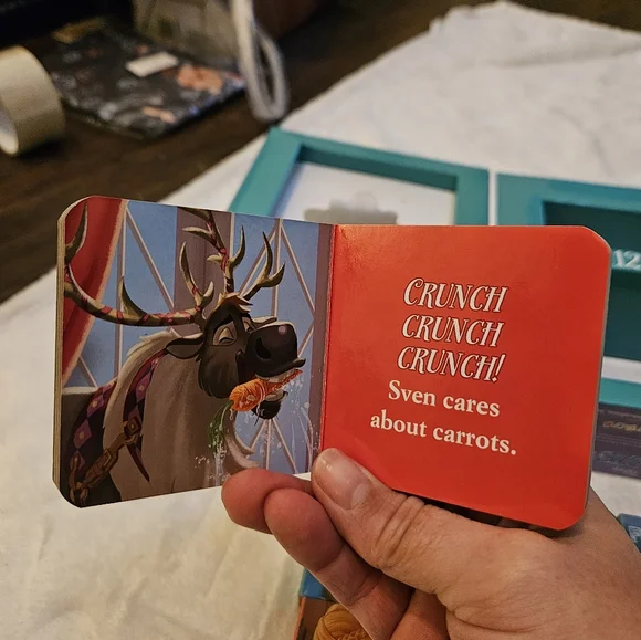 Disney Frozen Stories EUC - Picture 7 of 7